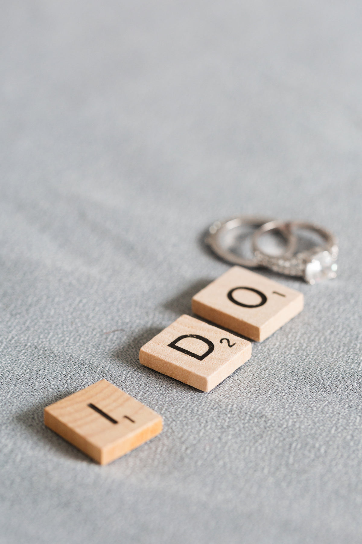 Two rings, before the day